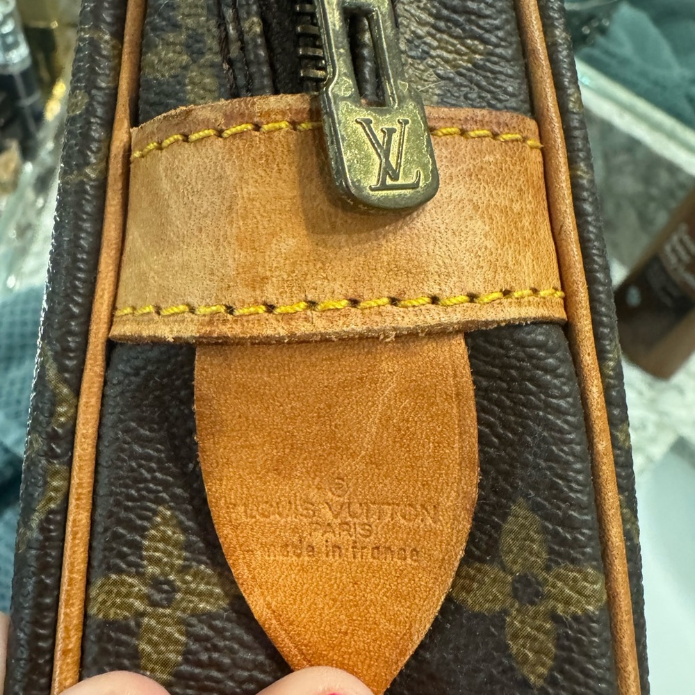 ๐ผ Louis Vuitton Monogram Briefcase ๐ผ - Picture 3 of 8